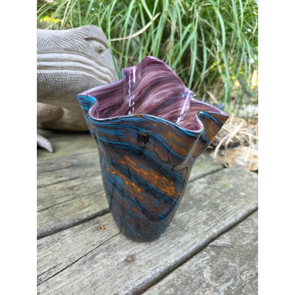 HGT Home Design Art Glass Handkerchief‎ Vase Blue Purple Swirl Ruffled Rim 10in